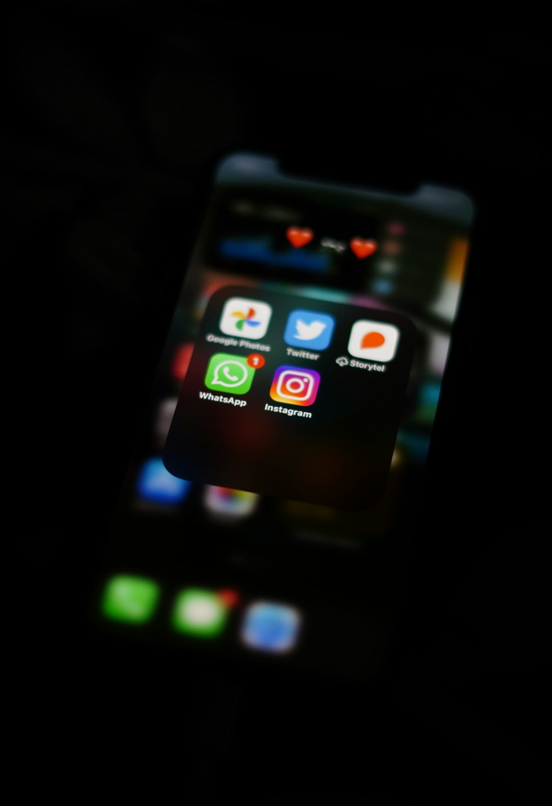 Read more about the article Top Photo and Video Sharing Apps Similar to Instagram