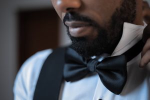 Read more about the article Best Way to Tie a Bow Tie for Formal Events and Weddings