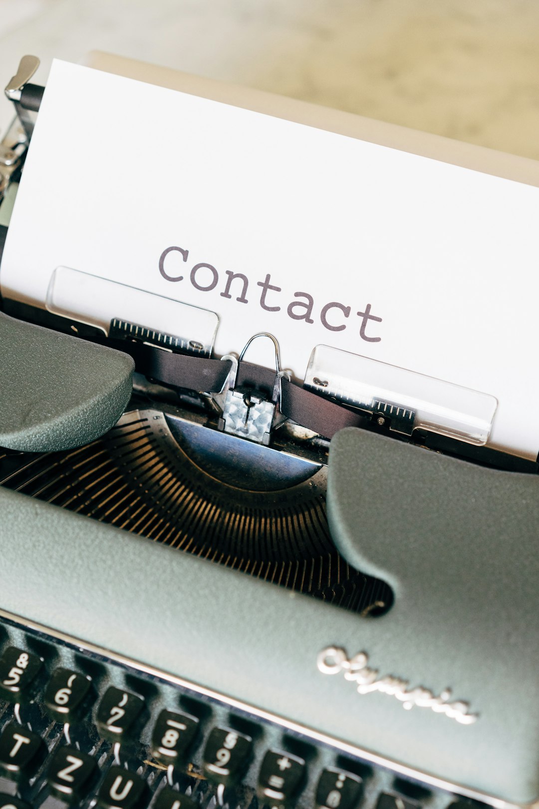 You are currently viewing Hunter.io Alternatives for Email Finding and Prospecting